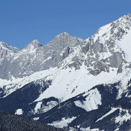 Σαλέ Alm Planai *